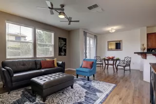 Photo #2: 221114160 Listing