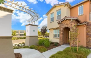 Photo #2: 221114408 Listing 