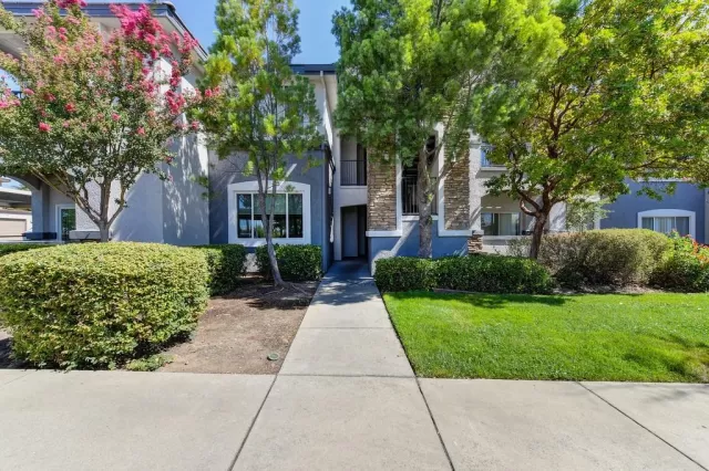 MLS: 221114412 Condo For Sale