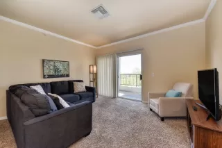 Photo #3: 221114412 Listing