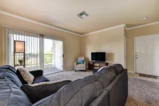 Photo #6: 221114412 Listing