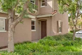 Photo #3: 221114434 Listing