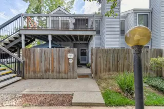 Photo #2: 221115235 Listing 