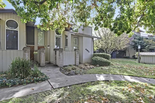 MLS: 221115333 Condo For Sale