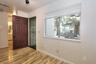 Photo #2: 221116141 Listing