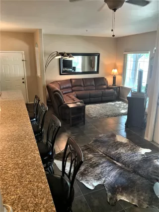 Photo #1: 221116254 Listing