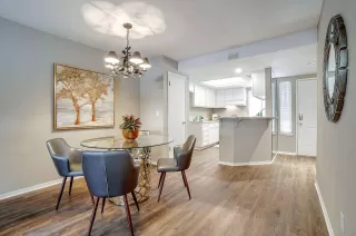 Photo #3: 221116948 Listing