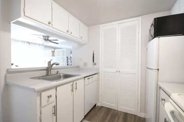 MLS: 221116993 Condo For Sale