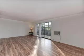 Photo #3: 221118157 Listing