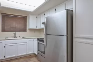 Photo #3: 221118335 Listing