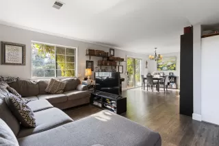 Photo #1: 221119126 Listing 