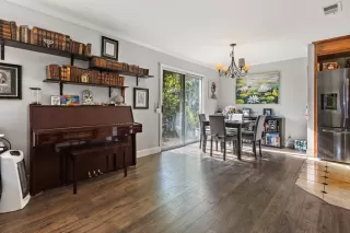 Photo #3: 221119126 Listing 