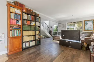 Photo #5: 221119126 Listing 