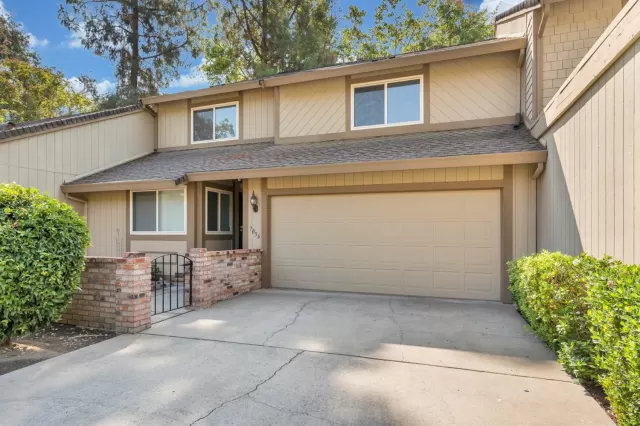 MLS: 221119620 Condo For Sale