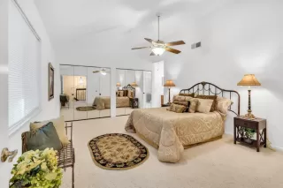 Photo #4: 221119620 Listing