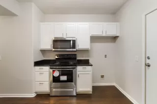 Photo #4: 221120319 Listing