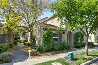 Photo #1: 221120874 Listing