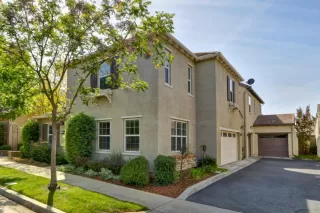 Photo #3: 221120874 Listing