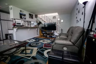 Photo #2: 221120885 Listing 