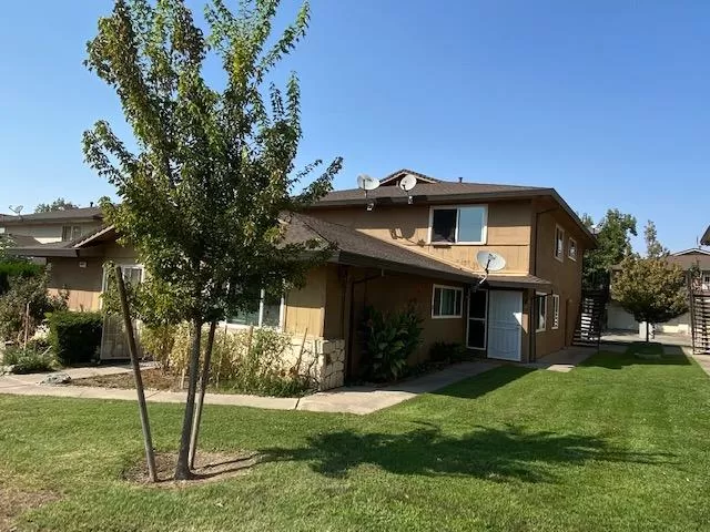 MLS: 221121161 Condo For Sale