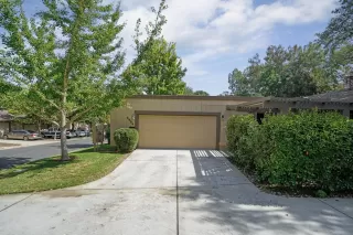 Photo #3: 221121214 Listing