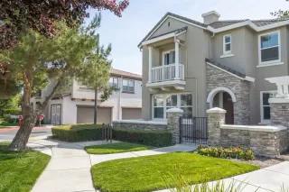 Photo #1: 221121263 Listing 