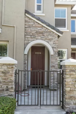 Photo #2: 221121263 Listing 