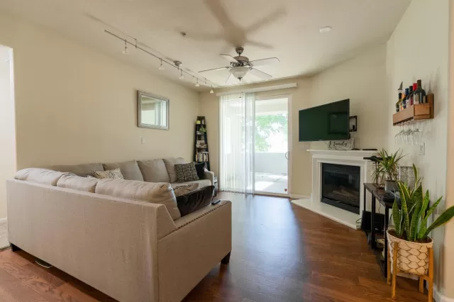 MLS: 221122262 Condo For Sale