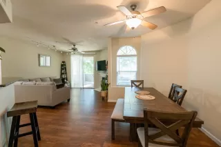 Photo #4: 221122262 Listing