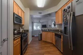 Photo #6: 221122262 Listing
