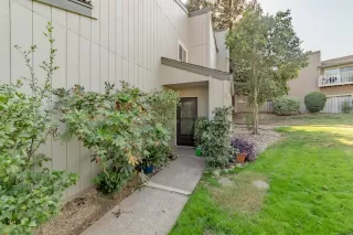 Photo #1: 221122425 Listing