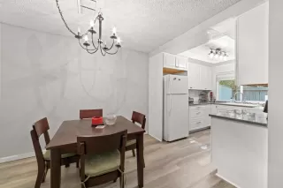 Photo #6: 221122425 Listing