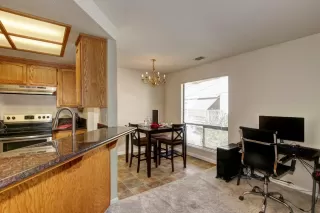 Photo #5: 221122992 Listing