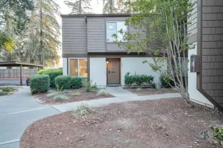 Photo #4: 221123646 Listing
