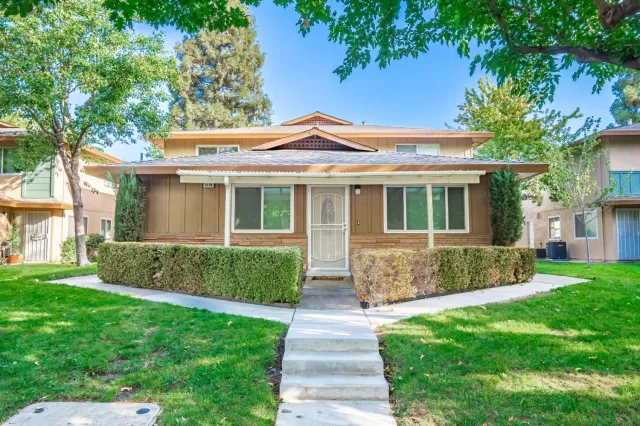 MLS: 221123737 Condo For Sale