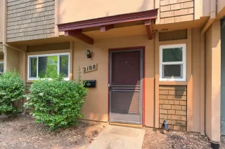 Photo #2: 221123753 Listing