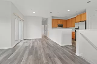 Photo #2: 221124101 Listing 