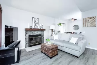 Photo #3: 221124213 Listing 