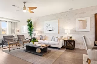 Photo #4: 221124326 Listing