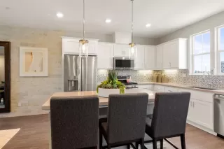 Photo #6: 221124326 Listing