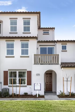 Photo #1: 221124338 Listing