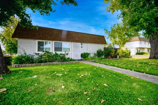 MLS: 221124794 Condo For Sale