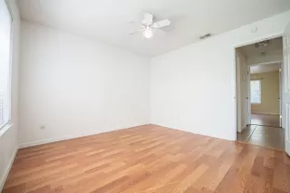 Photo #6: 221124794 Listing