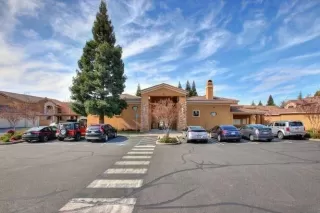 Photo #3: 221124835 Listing