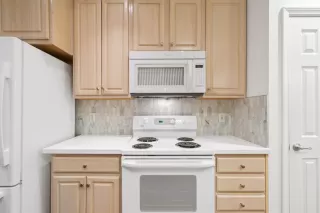 Photo #4: 221125959 Listing