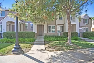 Photo #3: 221126602 Listing