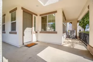 Photo #1: 221126776 Listing