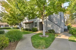 Photo #1: 221127391 Listing 