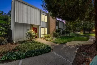 Photo #1: 221127804 Listing 