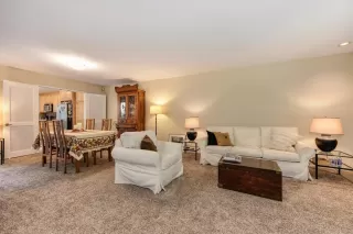 Photo #4: 221127804 Listing 